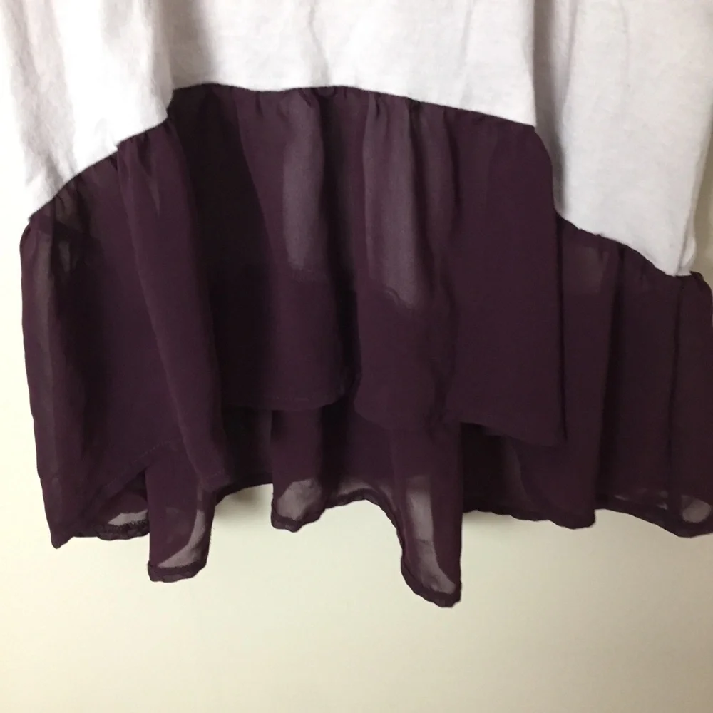 [Victoria's Secret] Beige Plum Ruffle Tank Top - Picture 3 of 9